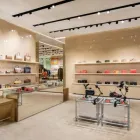 Afacere 16 imagine BURBERRY Shopping în Bucharest B