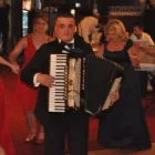 Afacere 34 imagine FORMATIA SIMONA TONE - MUZICA EVENIMENTE Servicii profesionale în Bucureşti