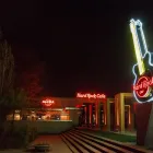 Afacere 12 imagine HARD ROCK CAFE Restaurant cu specific american în Bucharest B
