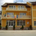 Afacere 5 imagine HOTEL QUEEN Turism şi Agrement în Arad