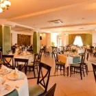 Afacere 1 imagine HOTEL ROYAL-2 URZICENI Turism şi Agrement în Urziceni IL