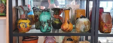 Afacere 3 imagine ATELIER STICLA CADOURI SUVENIR, GALERIE ARTA Shopping în Bucureşti