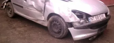 Afacere 2 imagine AUTOMOB Vopsitorie auto în Târgu Neamţ NT