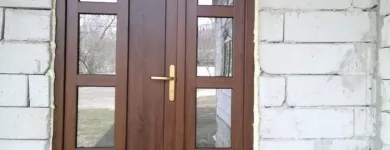 Afacere 2 imagine CRYSTAL GLASS THERMO SRL Uşi, ferestre şi accesorii în Suceava