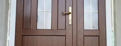 Afacere 11 imagine CRYSTAL GLASS THERMO SRL Uşi, ferestre şi accesorii în Suceava