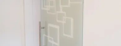 Afacere 28 imagine CRYSTAL GLASS THERMO SRL Uşi, ferestre şi accesorii în Suceava