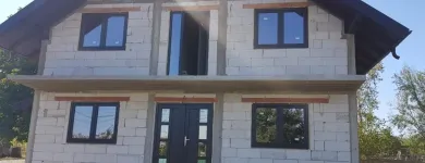 Afacere 61 imagine CRYSTAL GLASS THERMO SRL Uşi, ferestre şi accesorii în Suceava