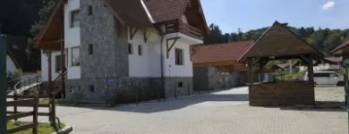 Afacere 15 imagine PENSIUNEA GREEN PARK Turism şi Agrement în Braşov