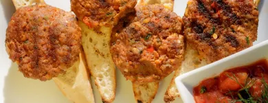 Afacere 6 imagine RESTAURANT HANU' LUI MANUC Restaurant specializat în fripturi în Bucureşti