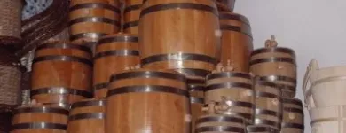 Afacere 2 imagine SC.ARTIZANAT SOUVENIR SHOP SRL Shopping în Botoşani