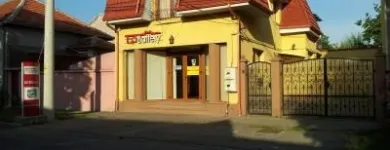 Afacere 1 imagine TOP BATTERY SRL - BATERII AUTO Magazin de piese şi accesorii auto în Oradea BH