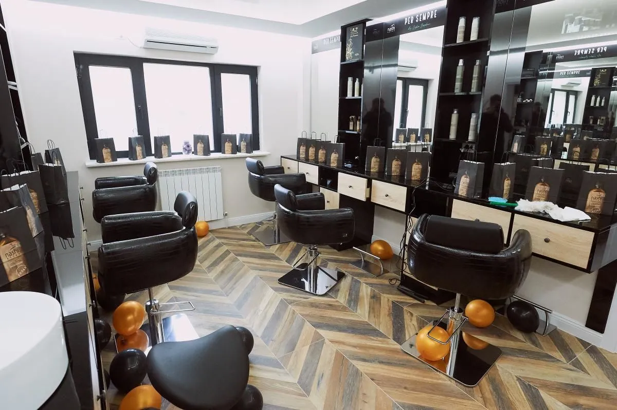 Afacere 2 imagine SALON PERSEMPRE
