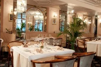 Afacere 5 imagine HILTON SIBIU