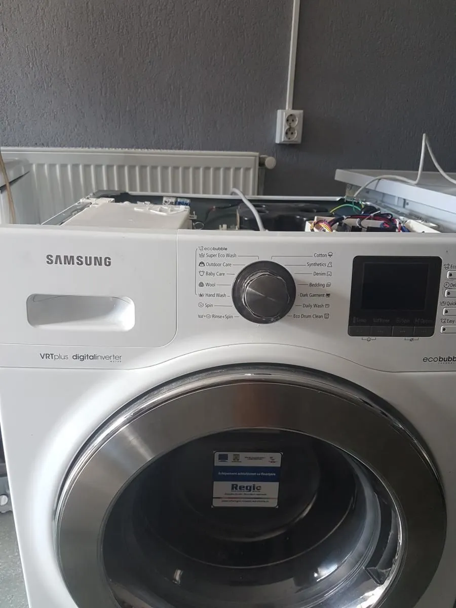 Afacere 1 imagine S.C FRIGOMANIA VIOFLOR S.R.L